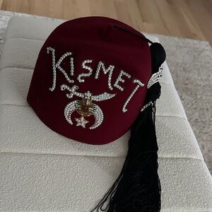 Kismet Burgundy Fez with Tassel